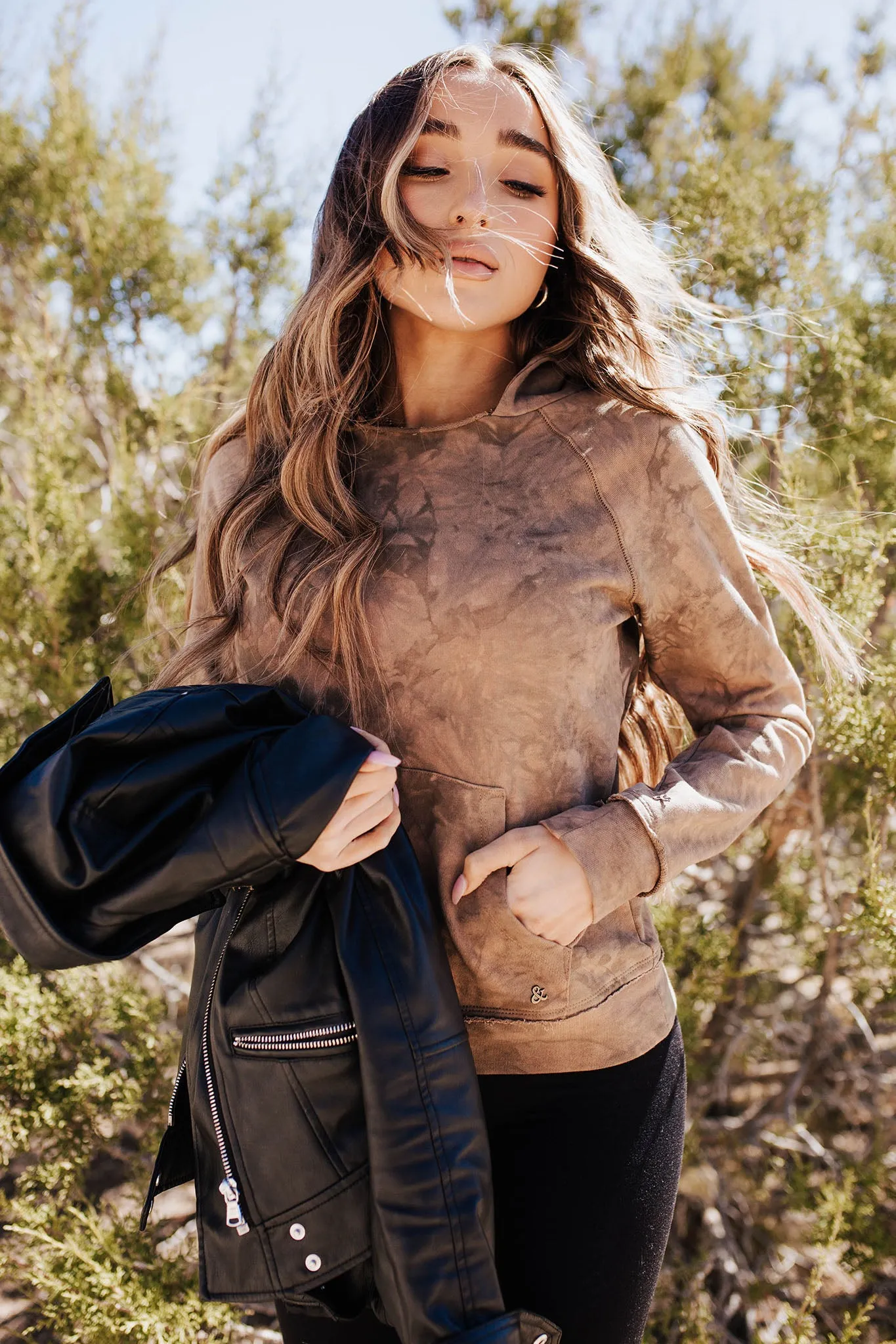 Ampersand Avenue [&] - Elevated Sweatshirt - It's About Thyme [XS ONLY]