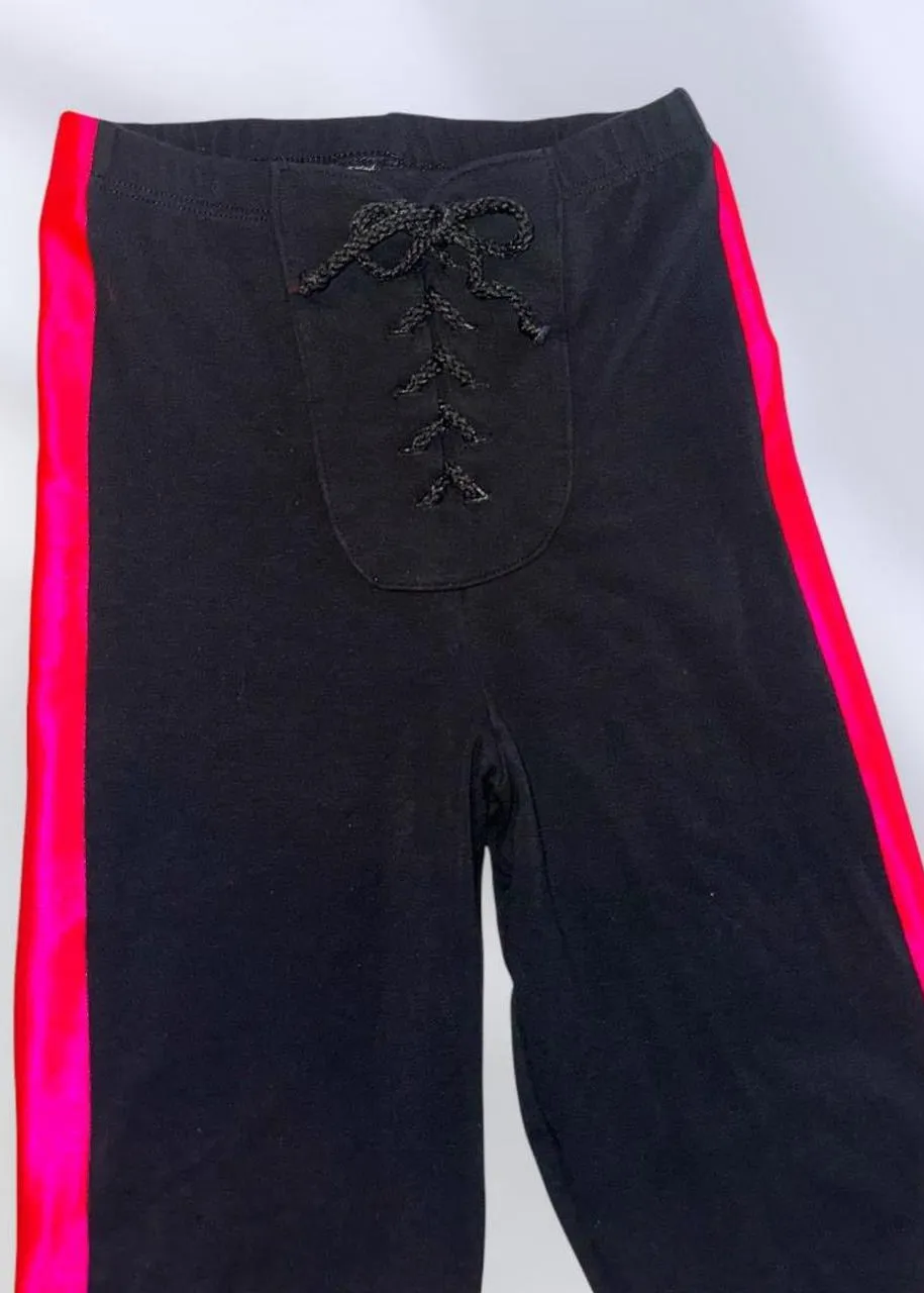 Athletic Lace-Up High-Waisted Capri Compression Legging | USA-Made Vintage