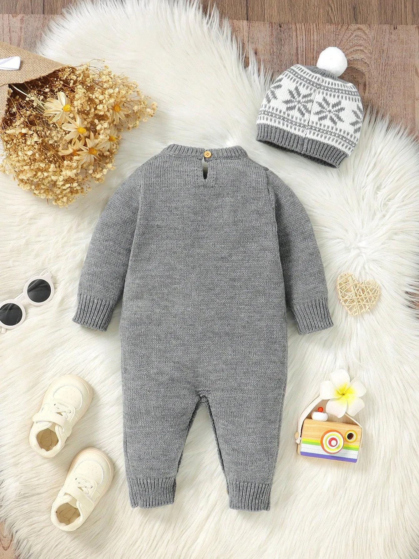 Baby Boy 2pcs Vintage Style Set: Gray Knitted Romper & Beanie Hat , Featuring Classic Cable Knit Design, Casual Yet Comfortable, Elegant And Practical, Creating A Trendy Look-FD