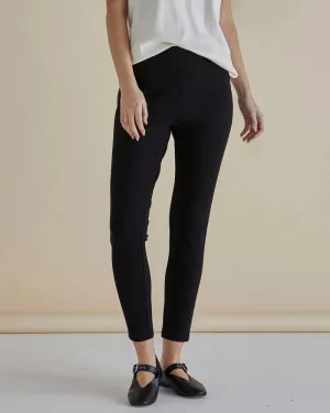 BETTY BASICS GWEN PONTE LEGGING BLACK