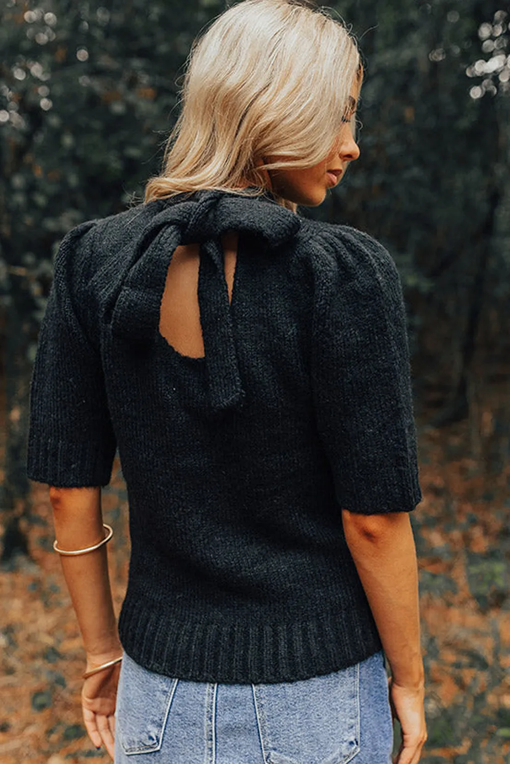 Black Knotted Keyhole Nape Short Sleeve Knit Sweater Top