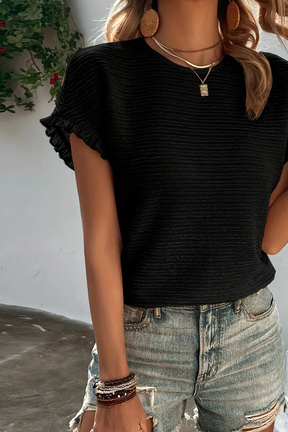 Black Solid Textured Ruffled Short Sleeve Blouse