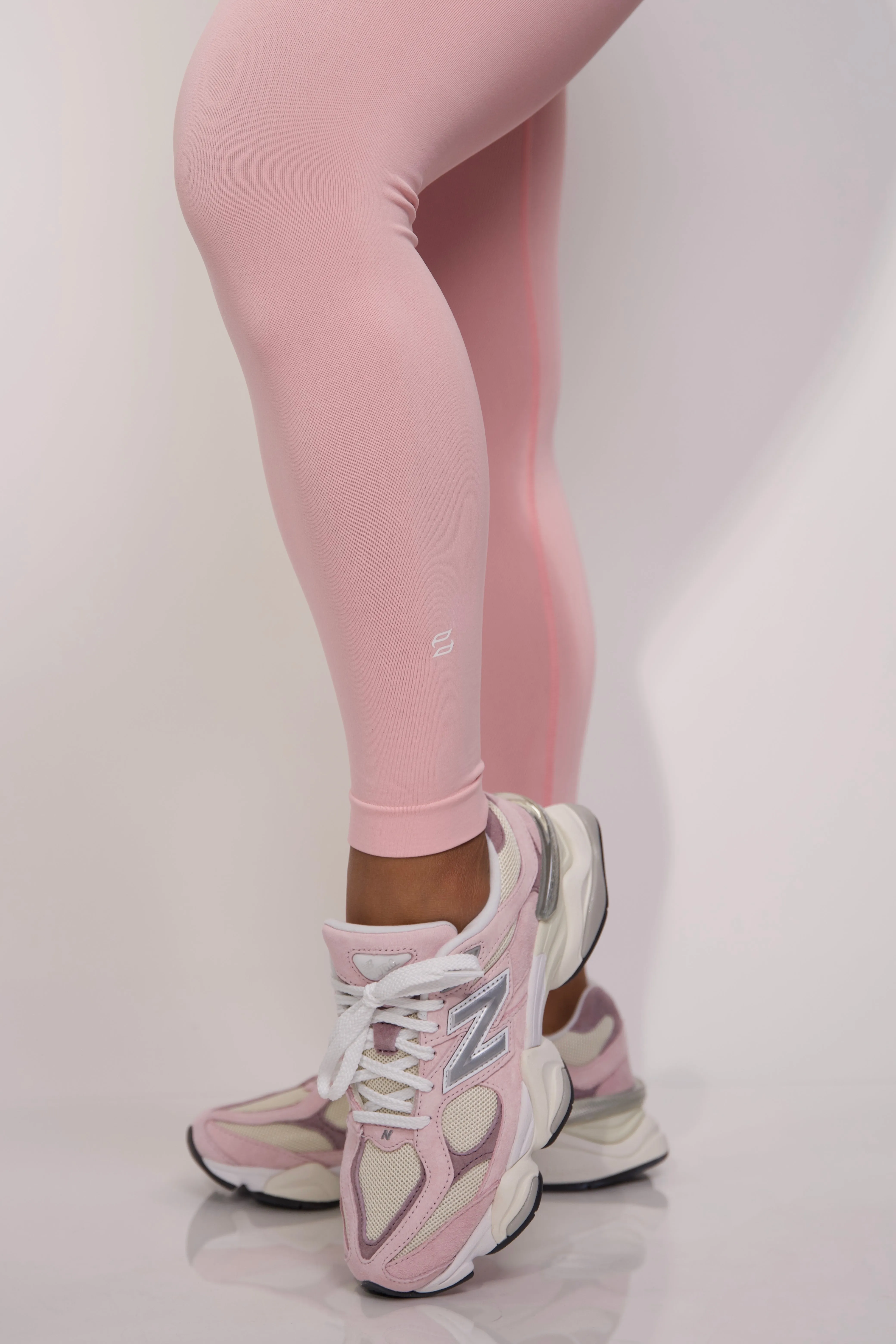 Blush Seamless Scrunch Leggings