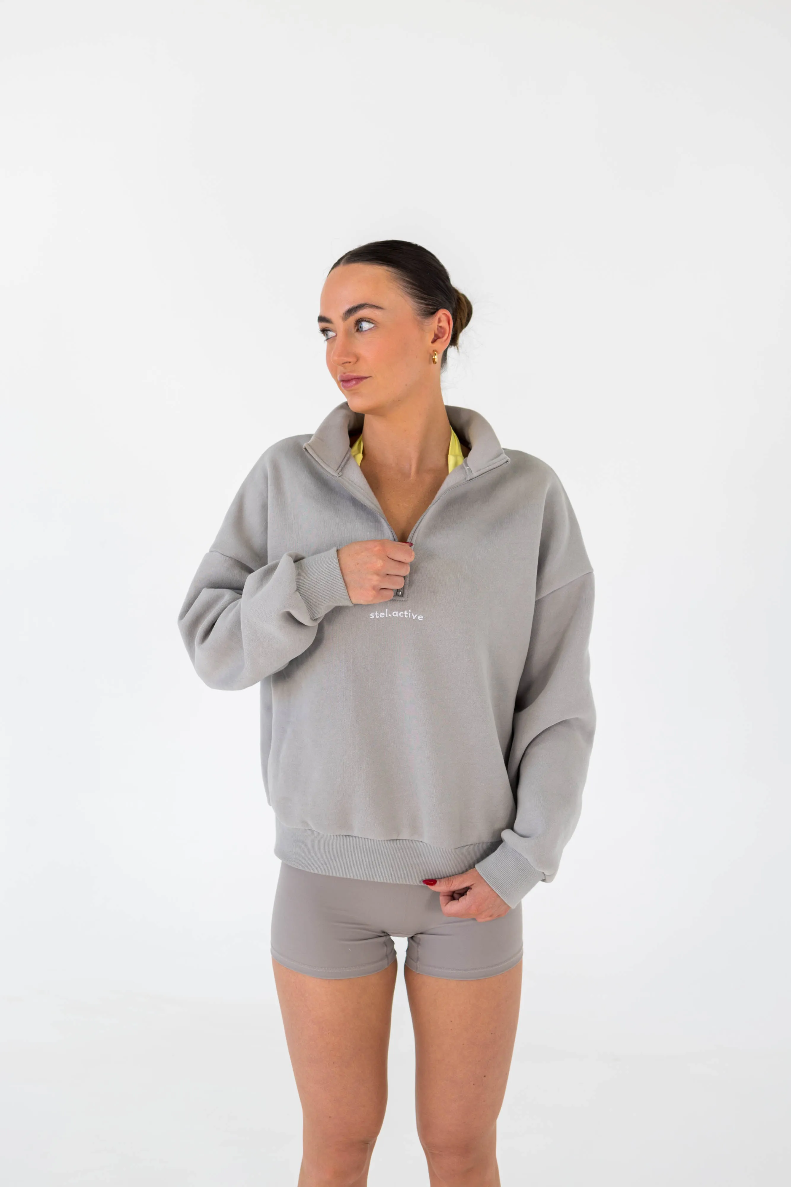 Essential Quarter Zip