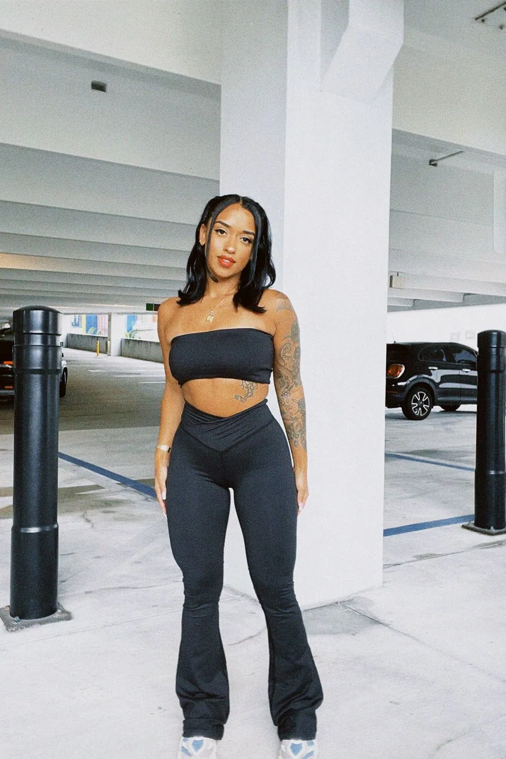 Everyday Petite Bootcut Pant - Black