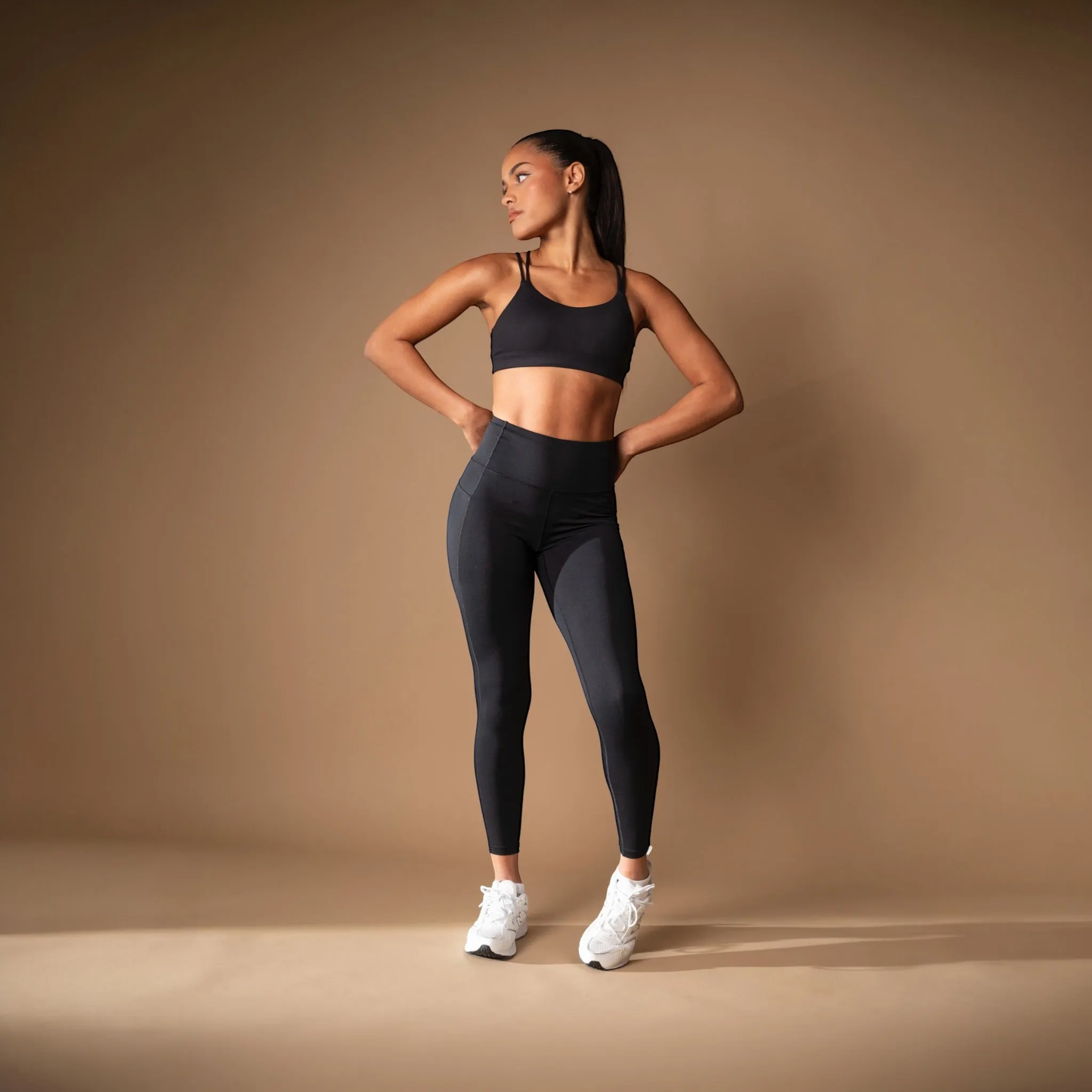 Evolve pocket leggings black