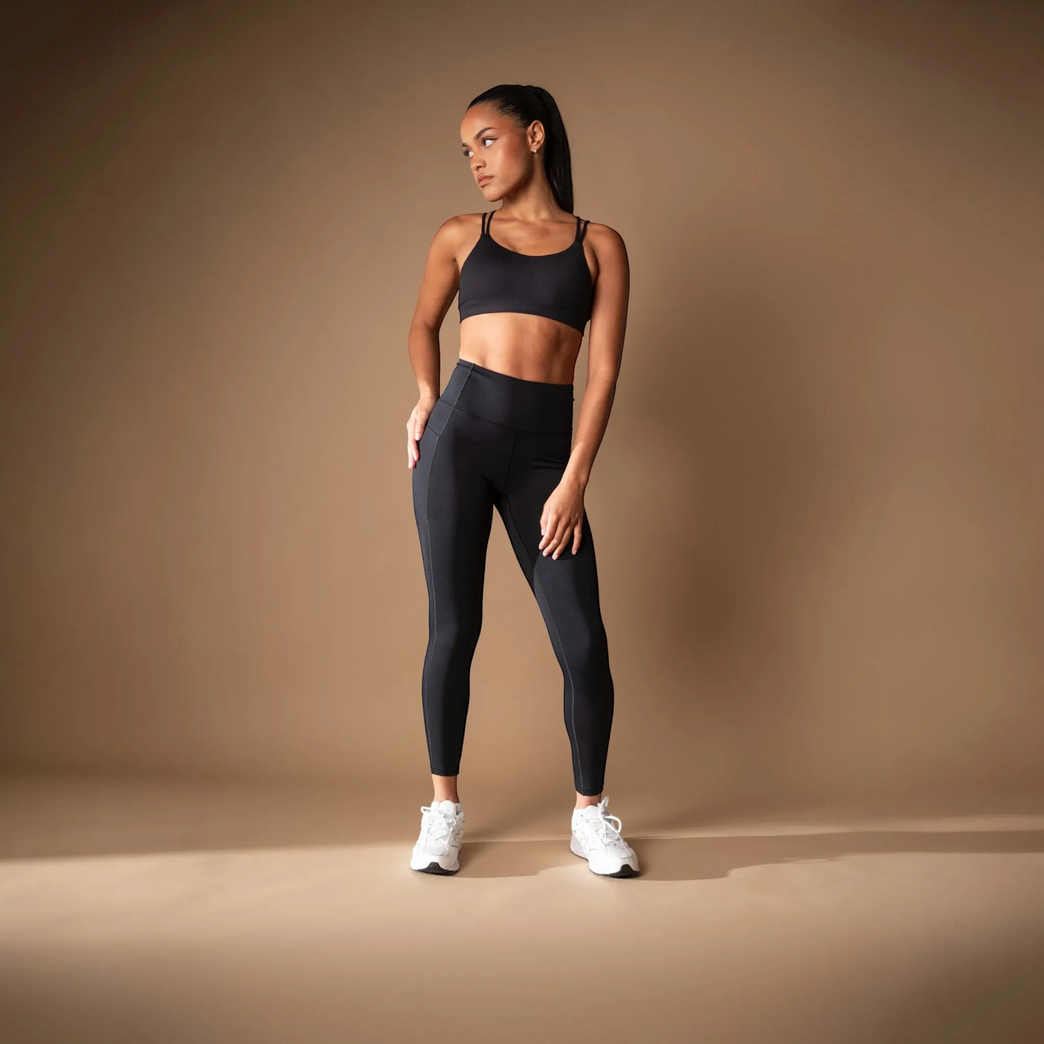 Evolve pocket leggings black