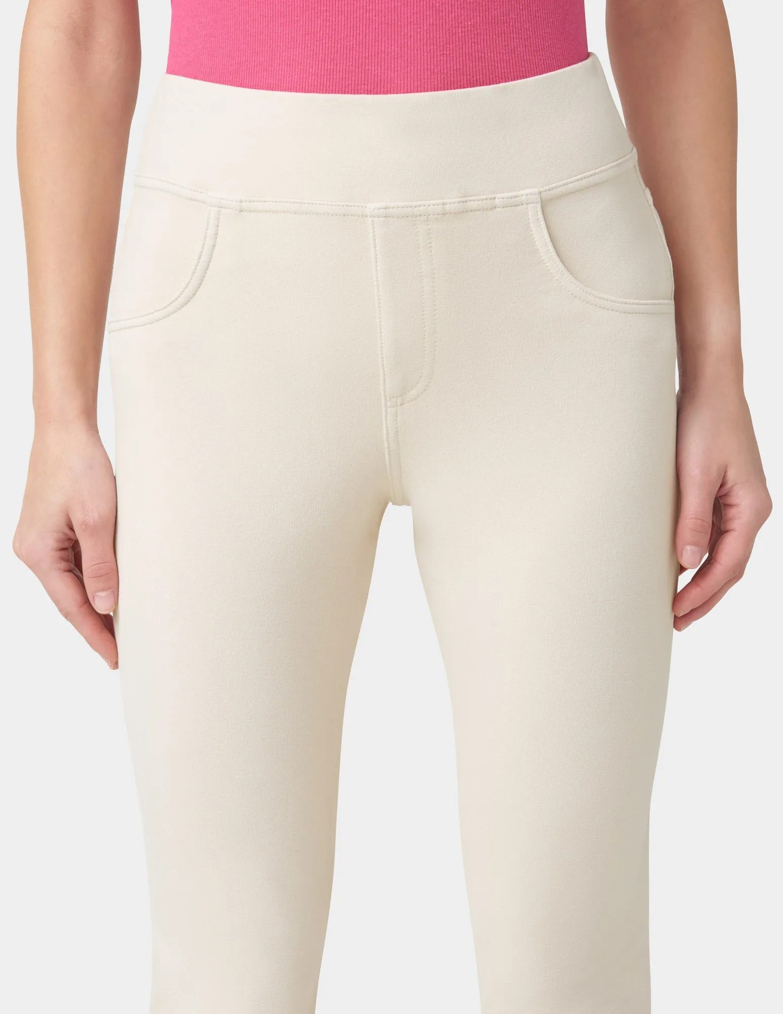 Game Changing Tulip Hem Capri