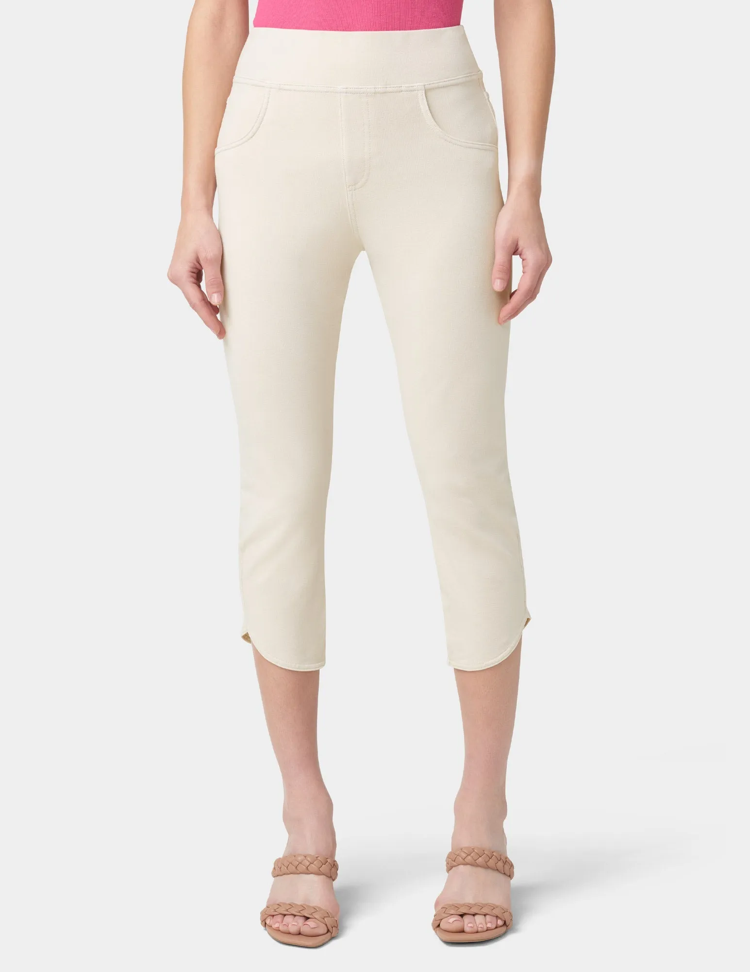 Game Changing Tulip Hem Capri