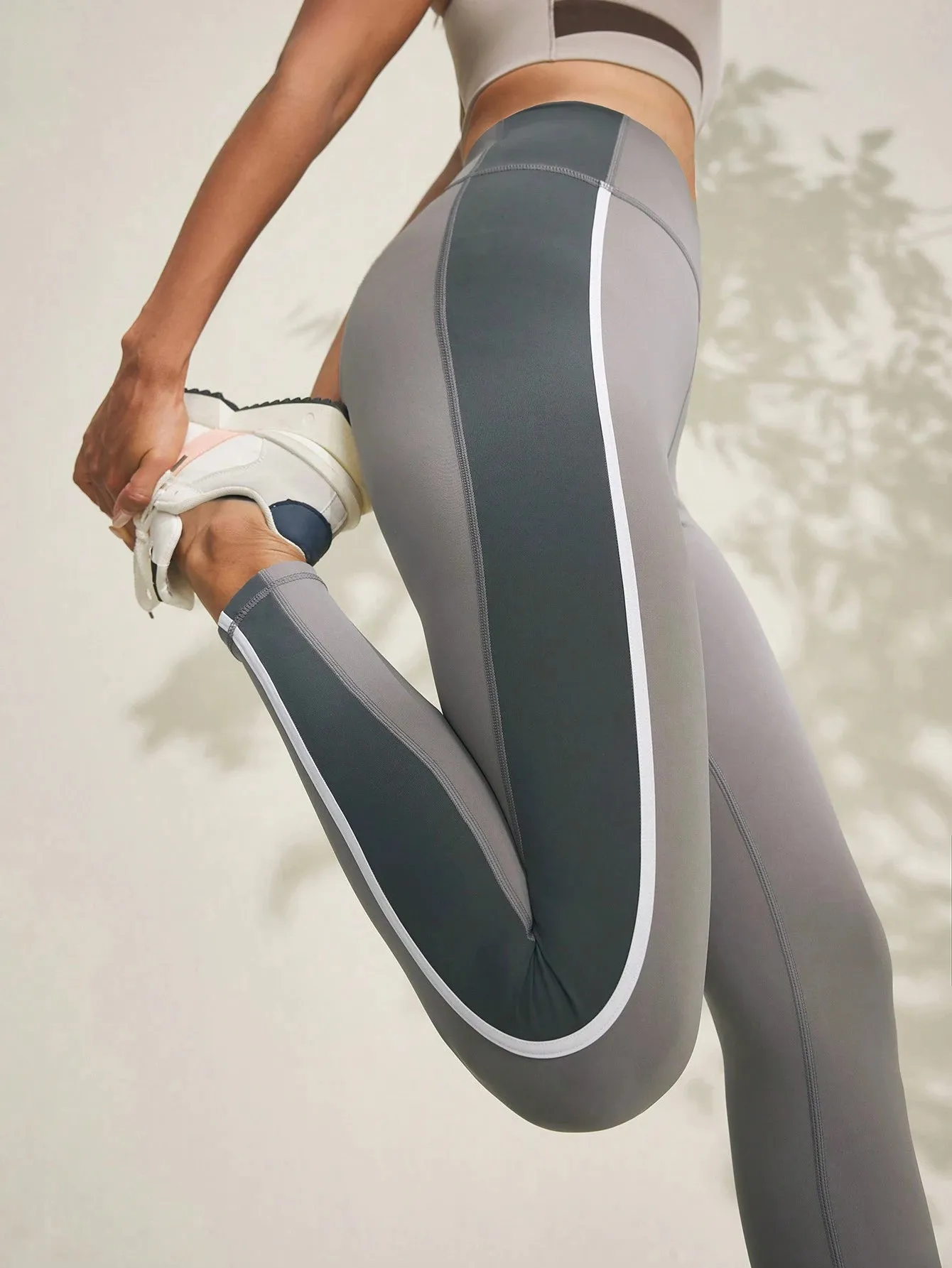 High Elasticity Skinny Pants for Women | Comfortable & Stylish Everyday Wear