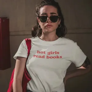 Hot Girls Read Books Relaxed Fit Tee for Casual Comfort