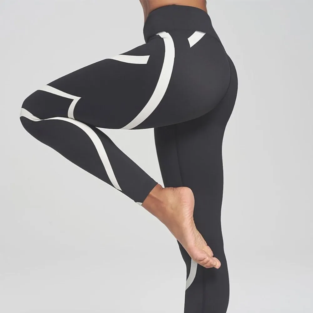 Leggings in Multiple Designs in S-4X