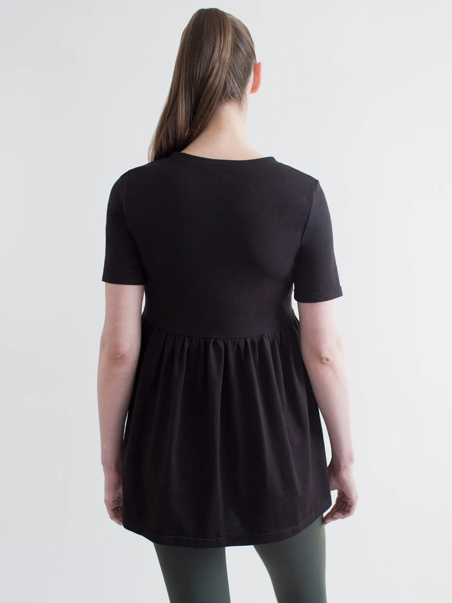 MATERNITY PLEATED SOFT STRETCH TOP, BLACK
