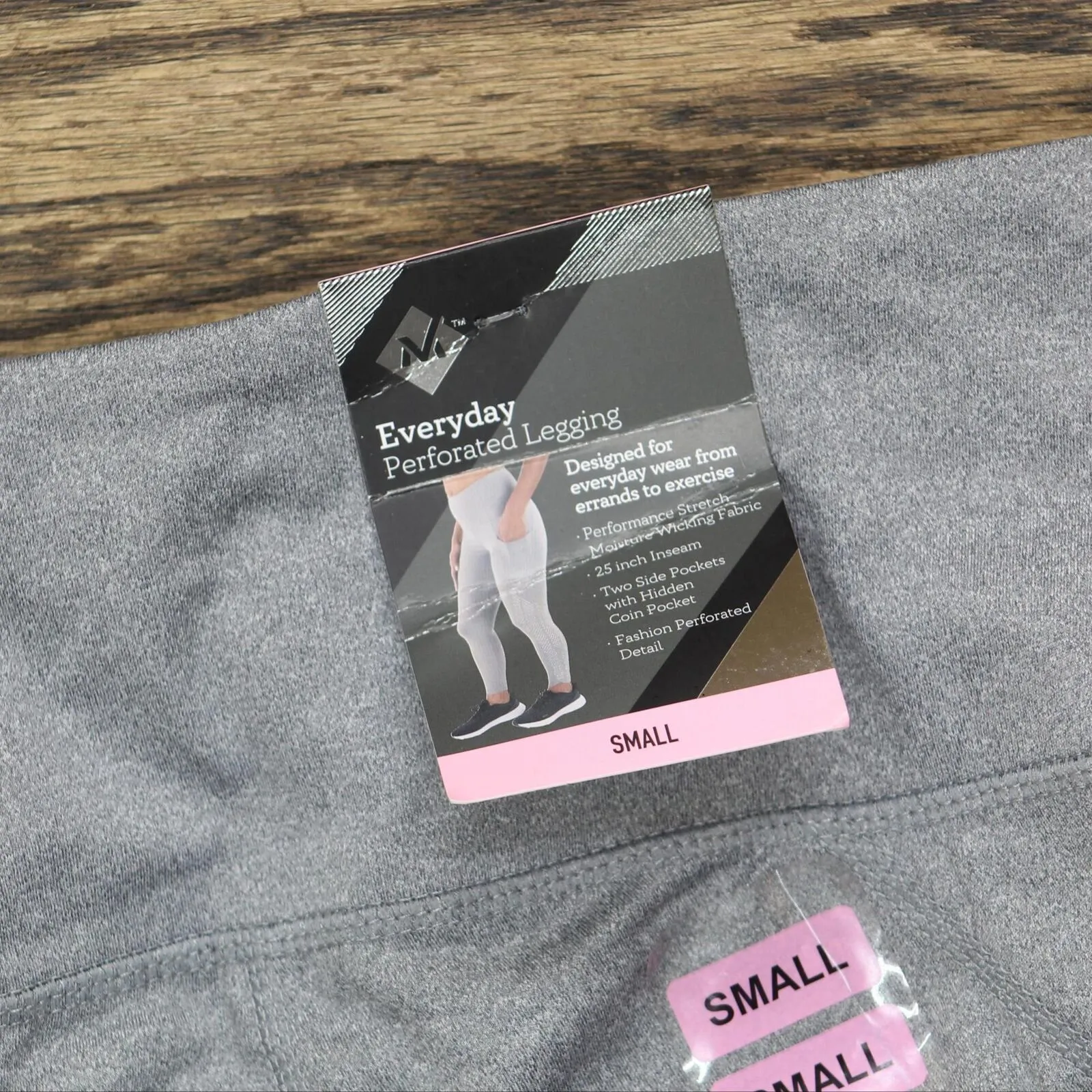 Member's Mark Womens Everyday Perforated Leggings A21-0012
