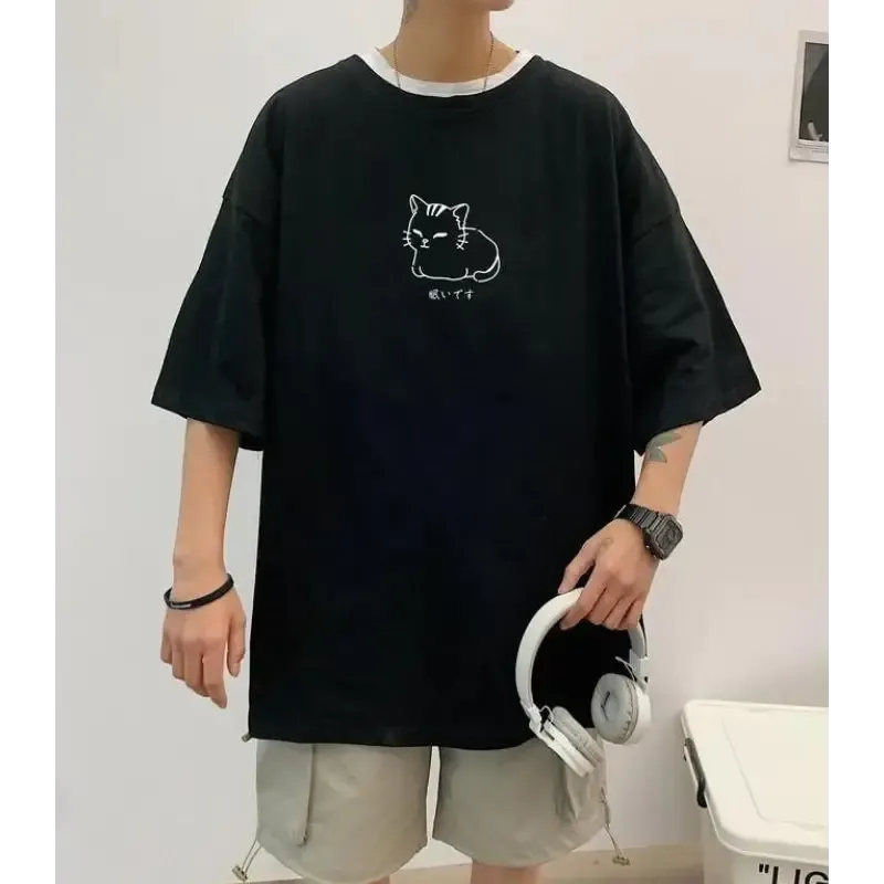 Men's Oversized Tee with Charming Lying Cat Sketch and Drop Shoulder Design