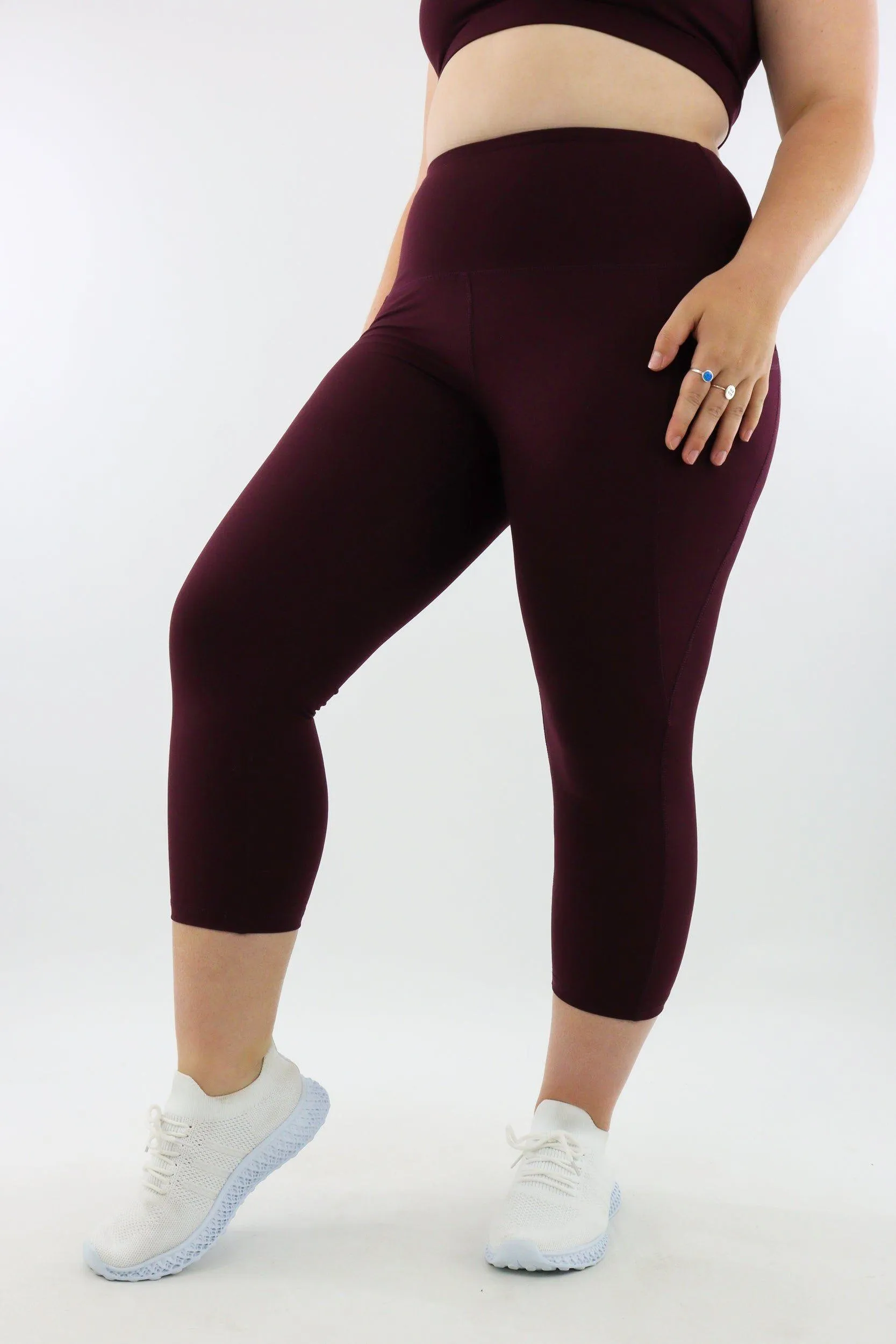 Plum - Leg Pockets - Capri Leggings - Hybrid 2.0