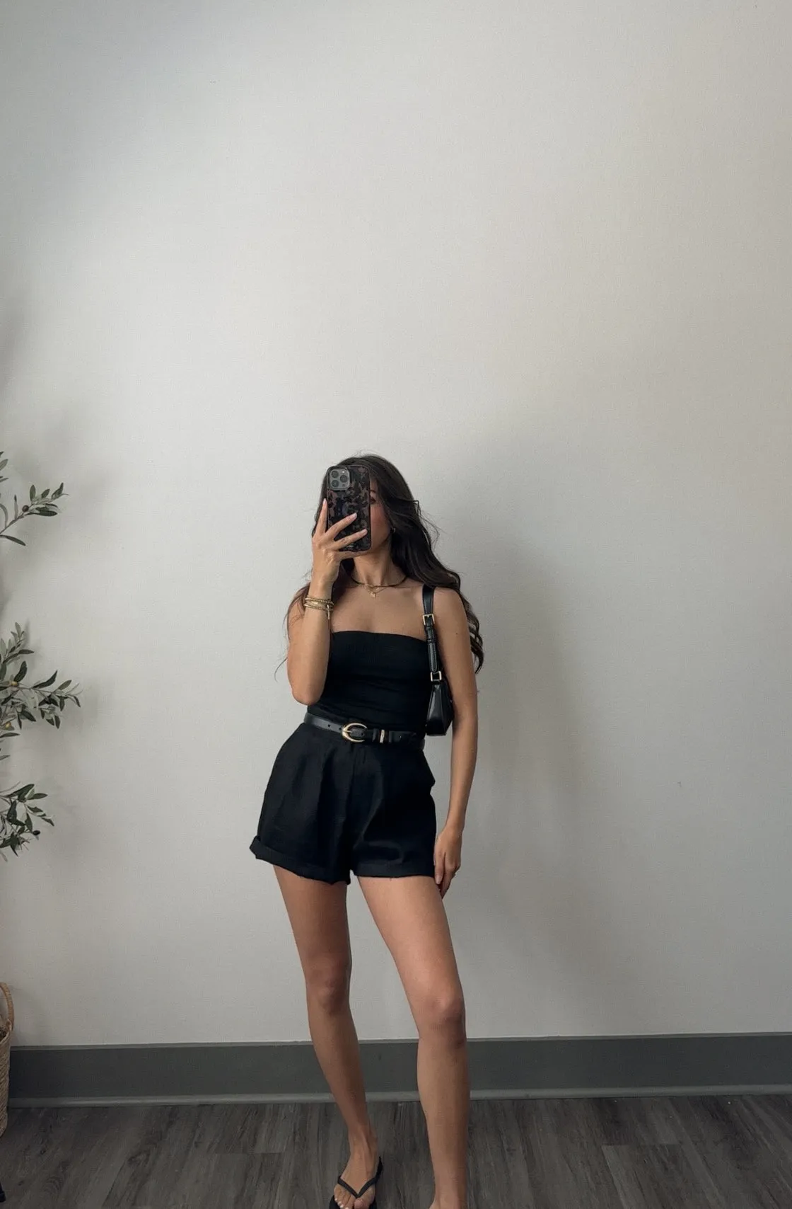 Tavi Shorts (Black)