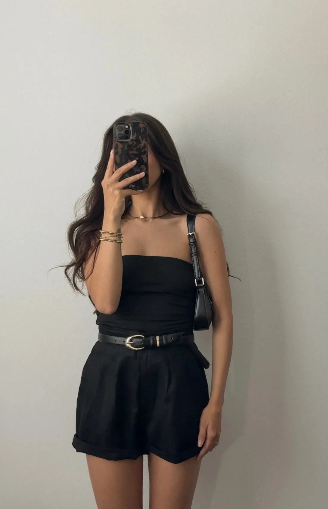 Tavi Shorts (Black)