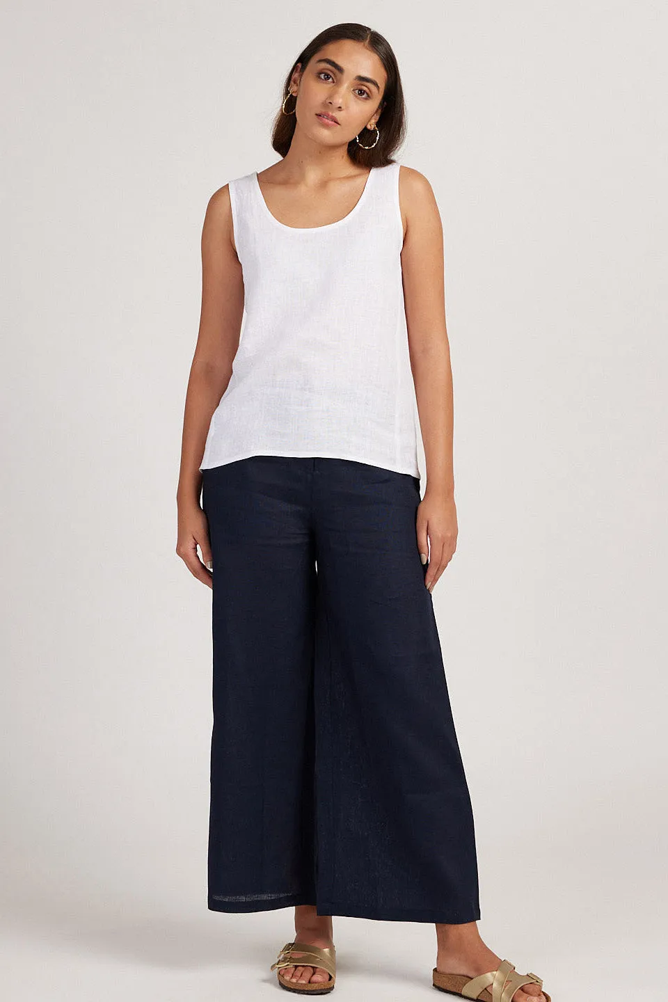 The Linen Round Neck Tank