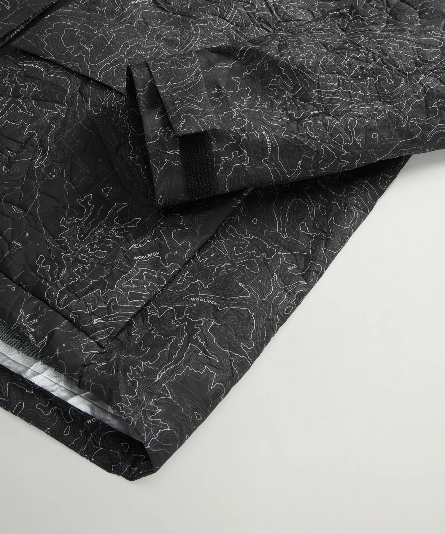 Todd Snyder x Woolrich 3-Layer Map Jacket in Black