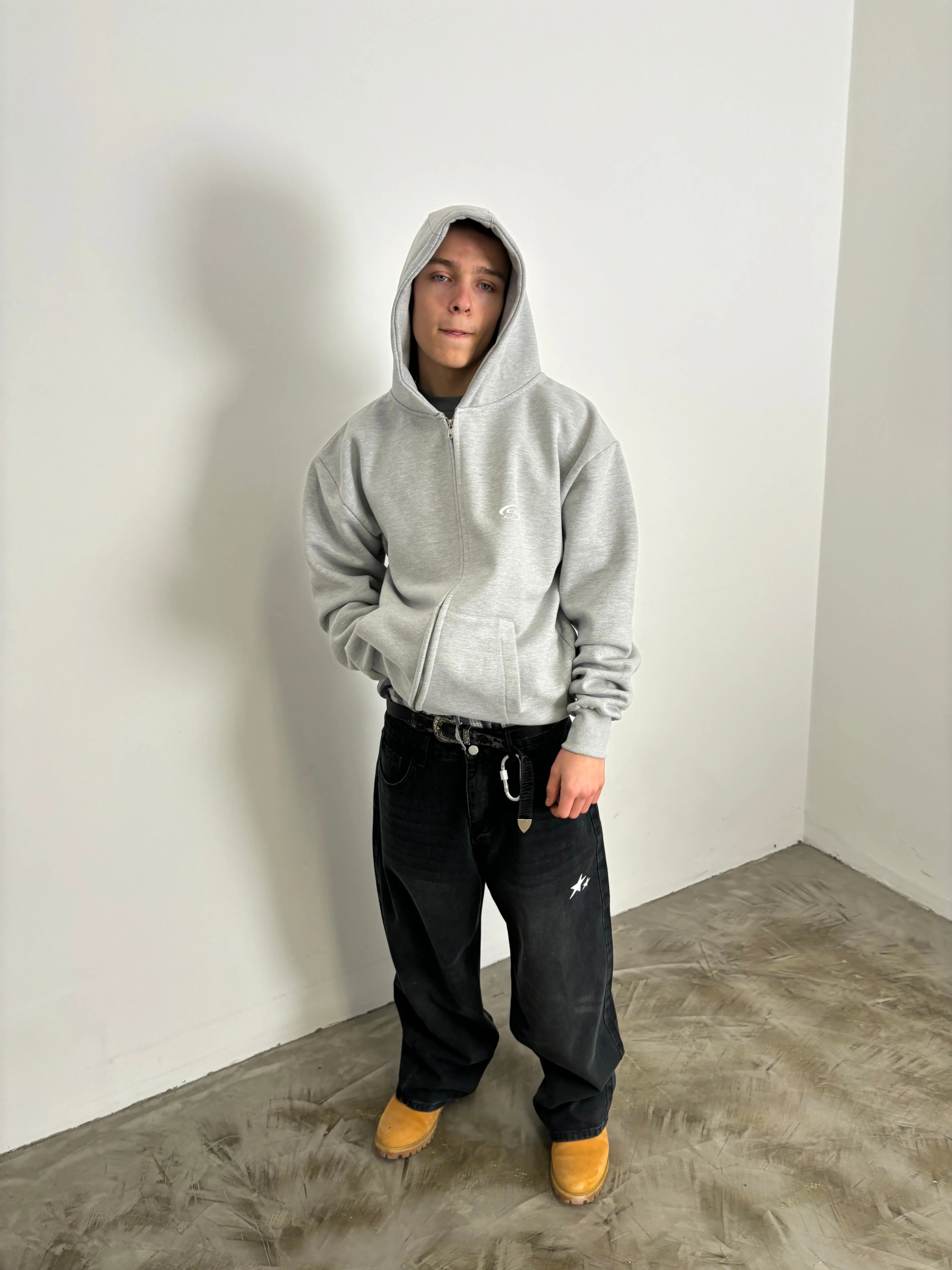 Track V2 Zip Up - Grey