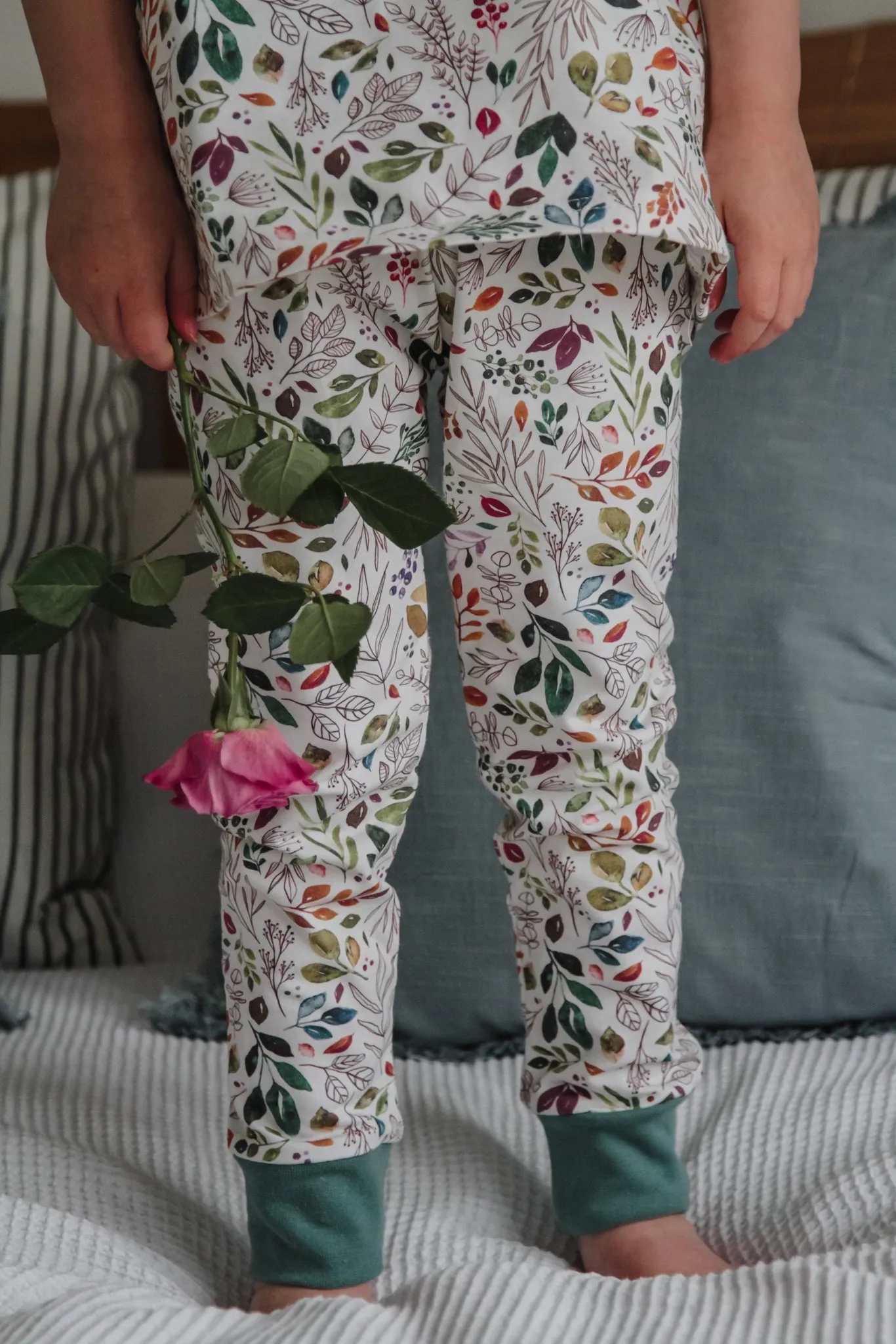 Watercolour Foliage Leggings