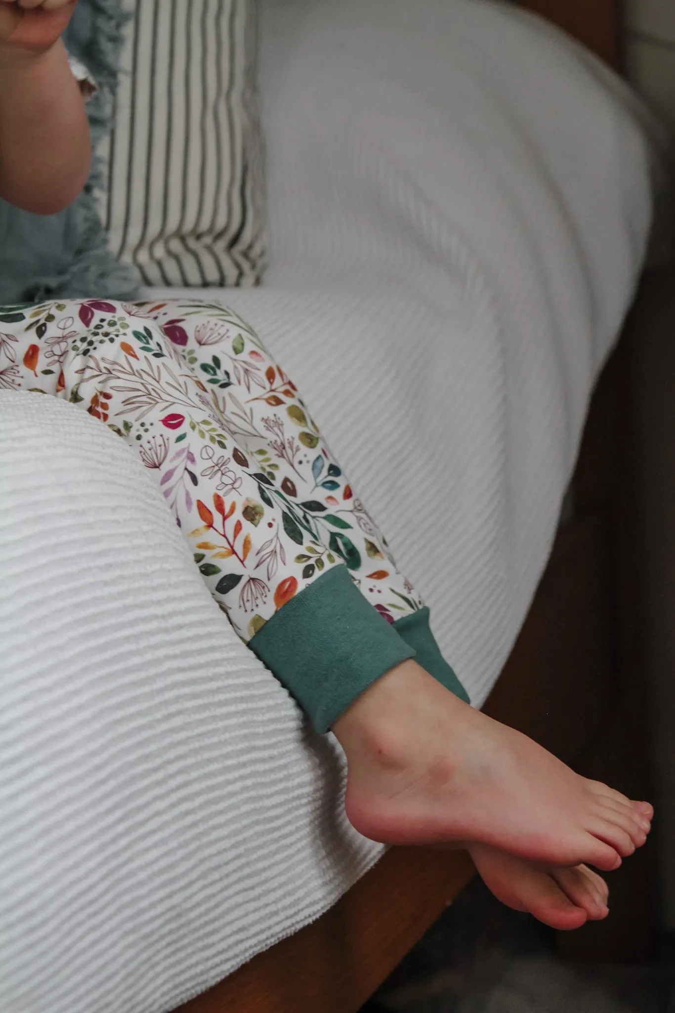 Watercolour Foliage Leggings